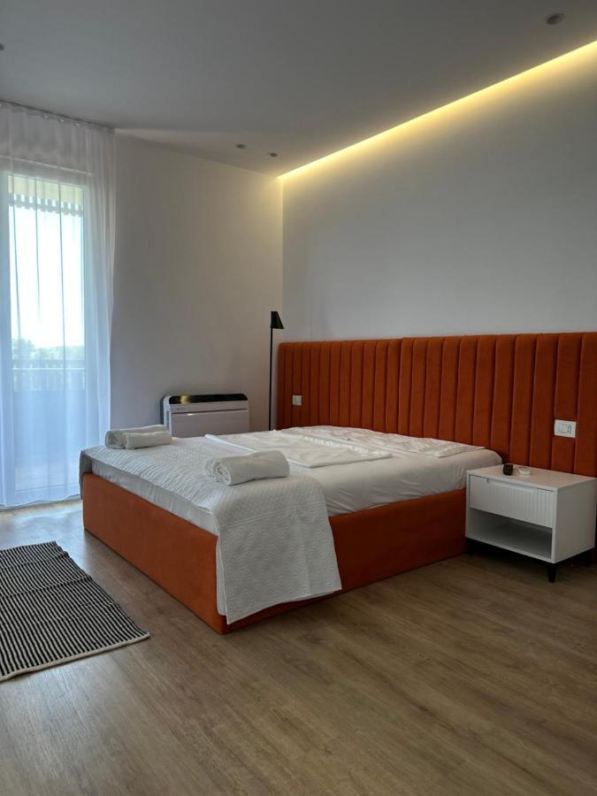 Hotel Restaurant Natyra E Qete Lezhë Екстериор снимка
